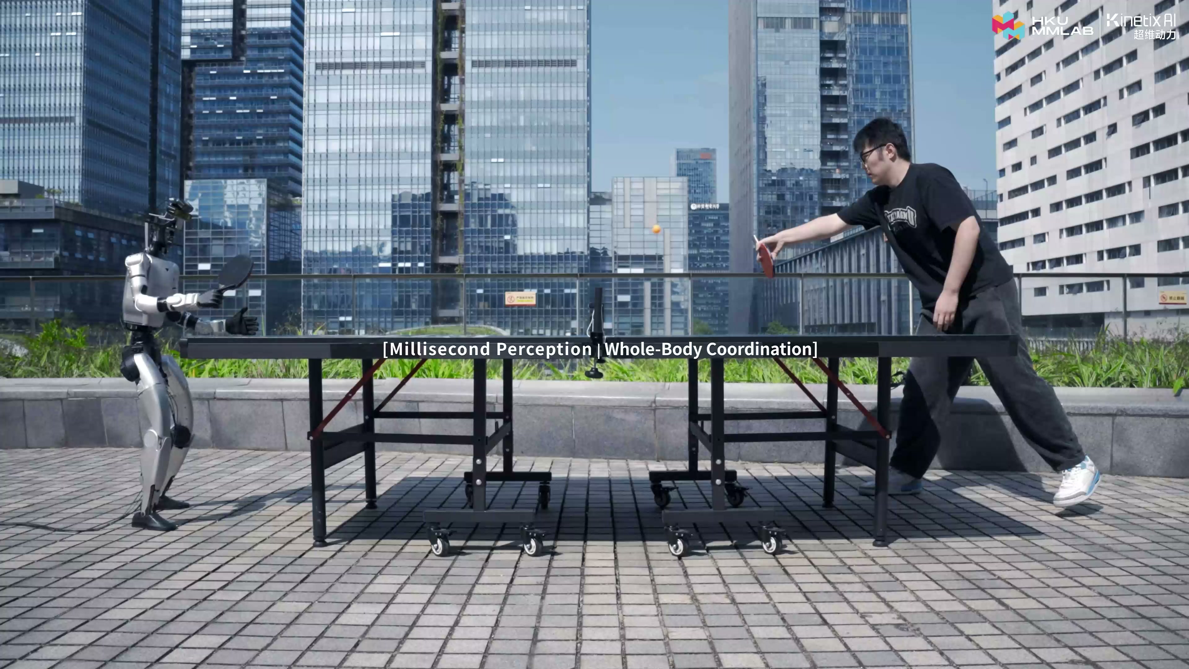 SMASH 2.0亮相WRC：人形机器人可自主接发球